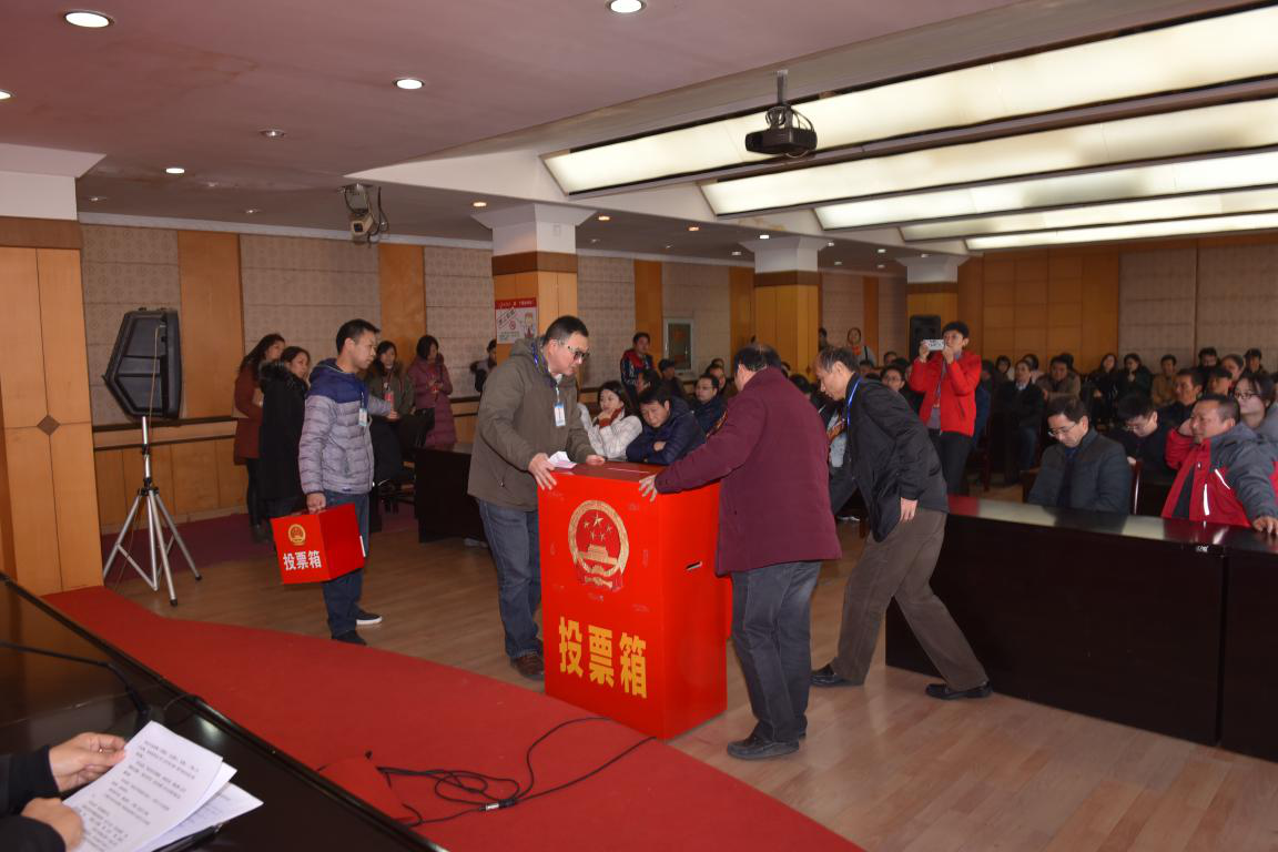 江西長(zhǎng)運(yùn)股份有限公司黨委副書記、董事會(huì)秘書吳隼被補(bǔ)選為南昌市西湖區(qū)第十六屆人民代表大會(huì)代表