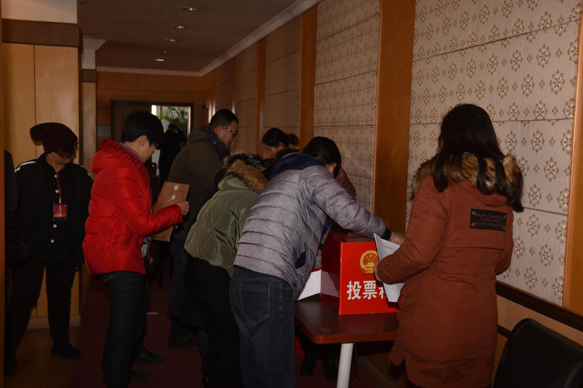 江西長(zhǎng)運(yùn)股份有限公司黨委副書記、董事會(huì)秘書吳隼被補(bǔ)選為南昌市西湖區(qū)第十六屆人民代表大會(huì)代表