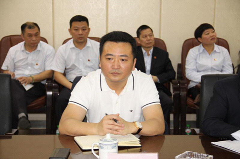 江西長運(yùn)黨委書記、董事長王曉到南昌長運(yùn)調(diào)研