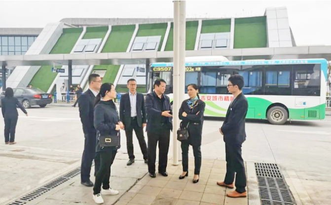 陳筱慧赴吉安長(zhǎng)運(yùn)、公交進(jìn)行財(cái)務(wù)檢查