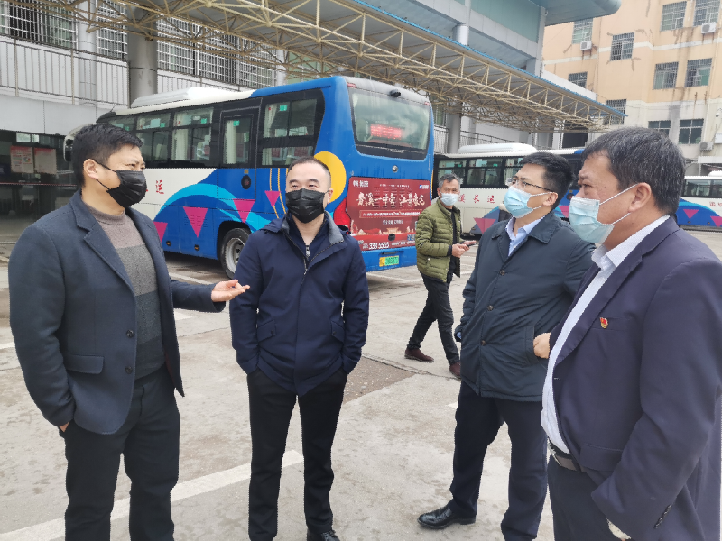 總部領(lǐng)導(dǎo)蒞臨鷹潭公交、鷹潭長(zhǎng)運(yùn)檢查指導(dǎo)工作