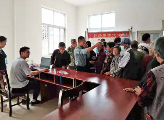 景德鎮(zhèn)長運(yùn) 樂平公交把服務(wù)送到家門口