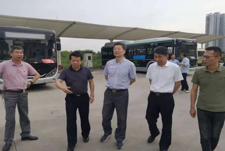 省交通廳安委會(huì)督查組督導(dǎo)吉安長(zhǎng)運(yùn)、吉安公交安全生產(chǎn)工作