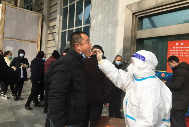 九江長途汽車站進(jìn)行全員核酸檢測