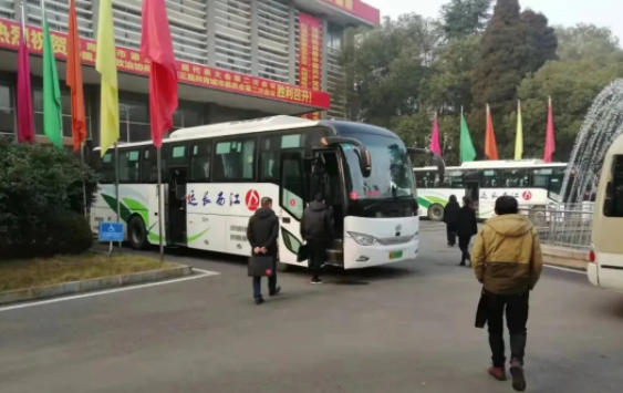 九江長運、景德鎮(zhèn)長運圓滿完成大型運輸任務(wù)