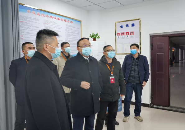 胡維泉一行蒞臨鷹潭長運(yùn)、鷹潭公交督導(dǎo)安全生產(chǎn)工作