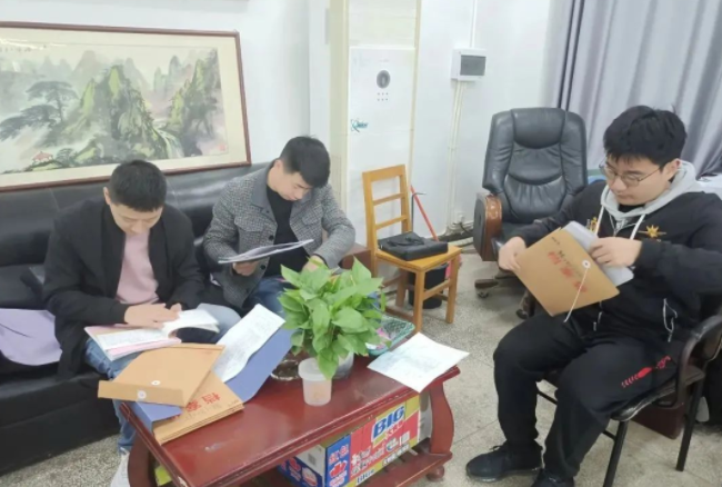 景德鎮(zhèn)長(zhǎng)運(yùn)：開(kāi)展全面機(jī)務(wù)專項(xiàng)交叉檢查