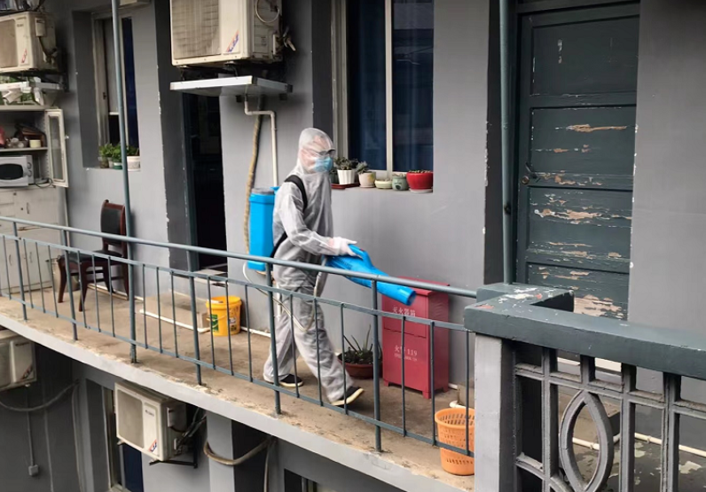 江西長運(yùn)南昌地區(qū)各子公司開展預(yù)防性消毒專項(xiàng)行動