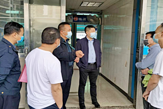 贛州方通 縣委領導檢查贛州方通安全生產(chǎn)與防汛工作