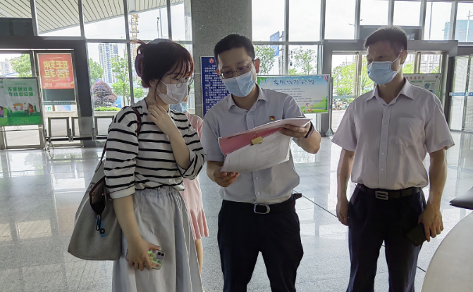 都市城際公交：南昌交通集團(tuán)檢查組督導(dǎo)車站文明創(chuàng)建、疫情防控和安全生產(chǎn)工作