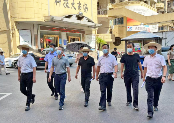 南昌交通集團(tuán)黨委委員、副總經(jīng)理沈崗一行督導(dǎo)長運(yùn)物業(yè)文明城市創(chuàng)建工作