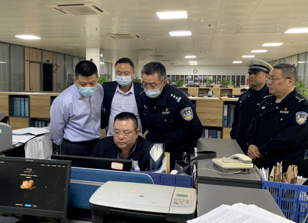 一線報道 || 都市城際公交：市交通管理局領(lǐng)導(dǎo)檢查徐坊客運(yùn)分公司安全運(yùn)輸工作