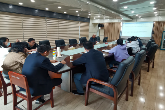 撫州長(zhǎng)運(yùn) 舉辦新《客規(guī)》和《班車客運(yùn)定制服務(wù)操作指南》專題培訓(xùn)