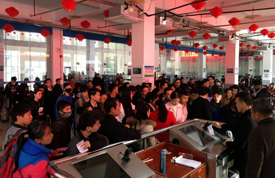 吉安長運(yùn):遂川分公司迎來節(jié)后客流高峰