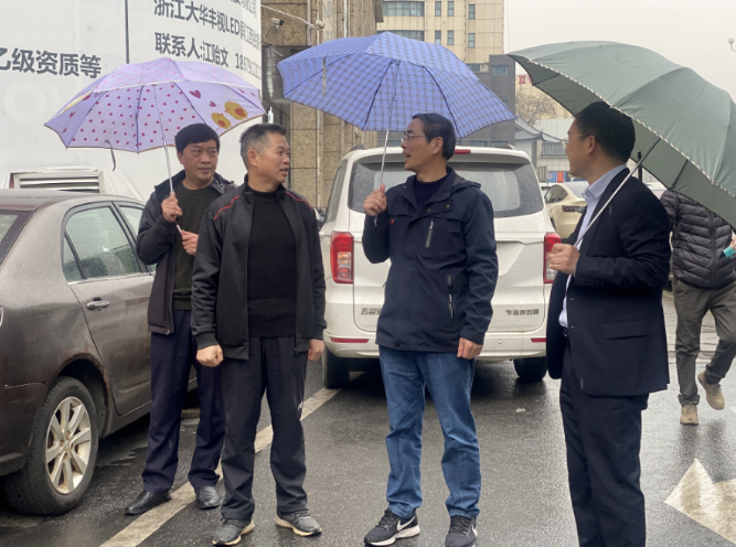 南昌紀(jì)檢派駐組檢查長(zhǎng)運(yùn)物業(yè)、都市城際公交“兩會(huì)”期間安全生產(chǎn)、值班值守工作