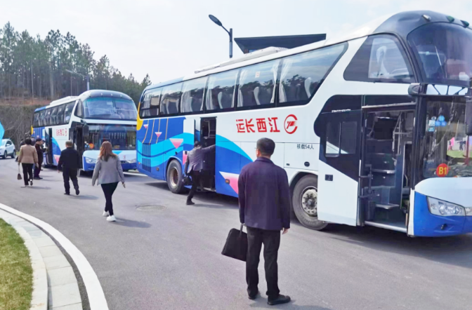 景德鎮(zhèn)長運(yùn)：圓滿完成浮梁縣人大、政協(xié)會議指定運(yùn)輸任務(wù)