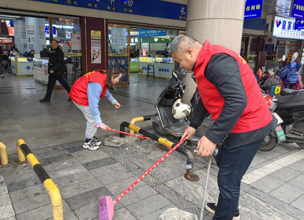 長(zhǎng)運(yùn)物業(yè) 開展“學(xué)習(xí)貫徹全國(guó)兩會(huì)精神，奮力實(shí)現(xiàn)一季度精彩開局”主題黨日活動(dòng)