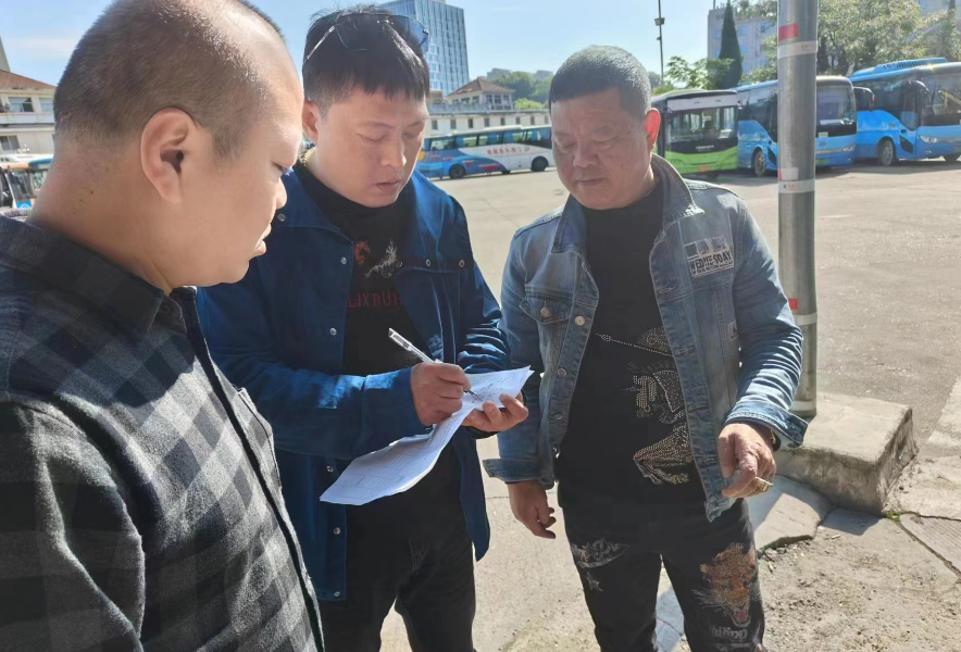 景德鎮(zhèn)長運  昌江公交公司組織開展節(jié)前機務(wù)、安全隱患專項排查活動周