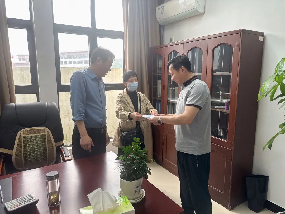 上饒汽運(yùn):紙短情長(zhǎng)暖人心