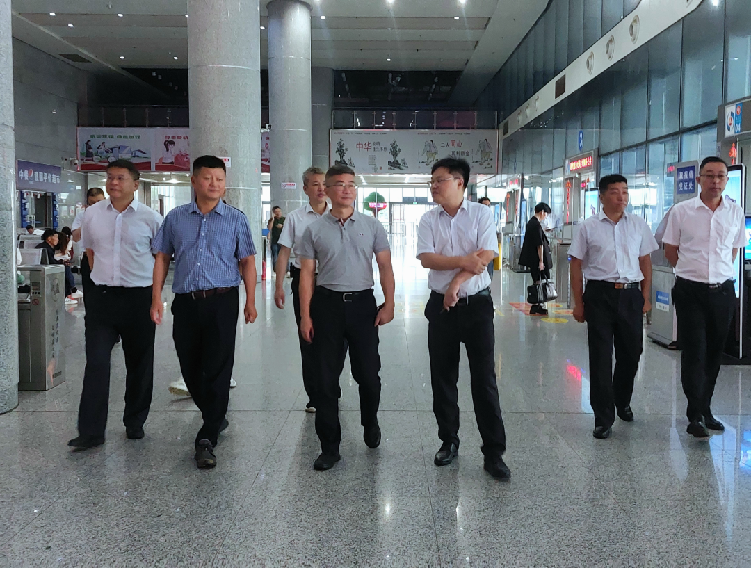 市國資委領導督導南昌長途汽車西站端午節(jié)安全生產工作 張小平陪同