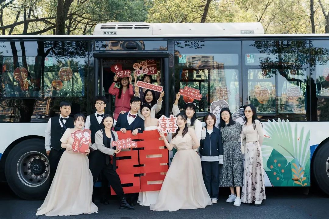 創(chuàng)新經(jīng)營(yíng) || 新余公交：婚車定制 低碳、節(jié)儉、有新意！