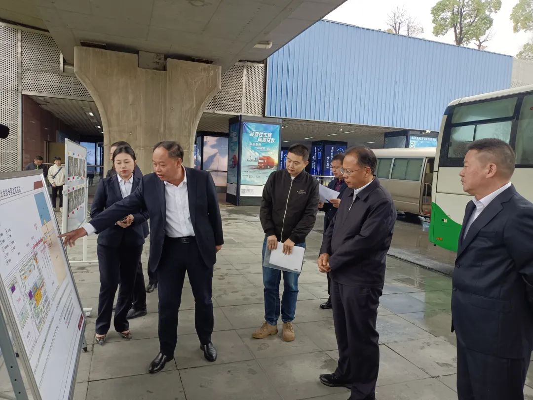 鷹潭公交：鷹潭市領(lǐng)導調(diào)研鷹潭公交場站規(guī)劃使用及線路運營情況