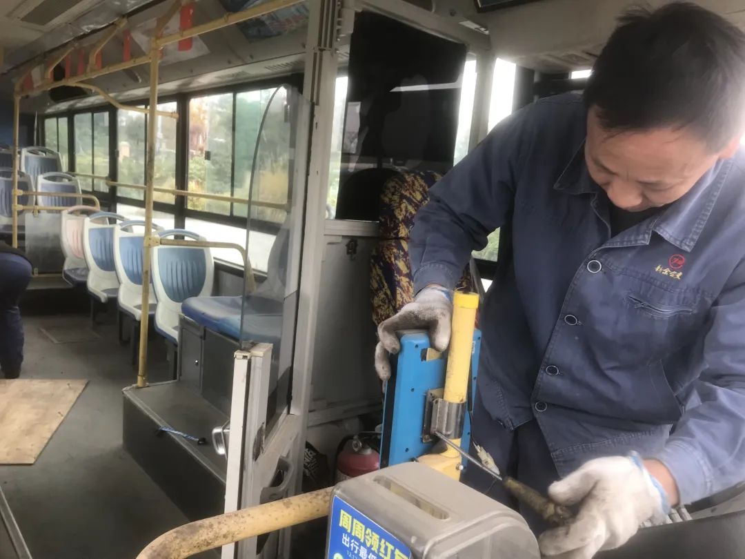 新余公交：修舊利廢出實(shí)招，降本增效顯成效