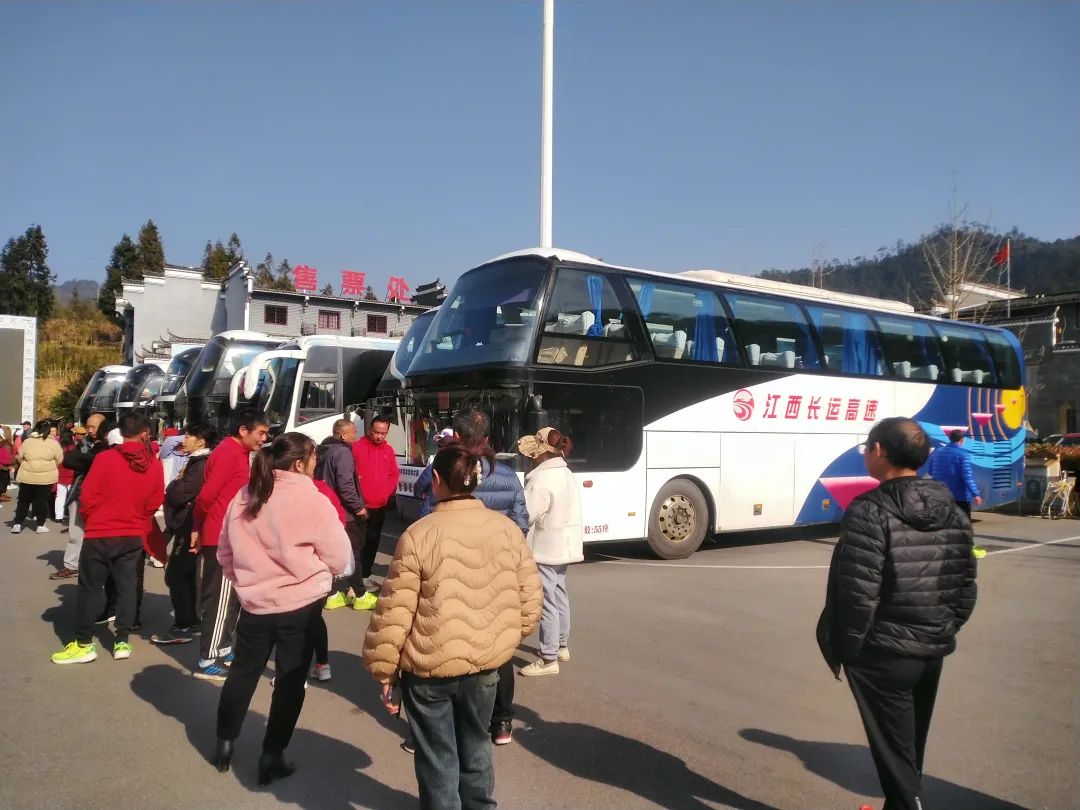 景德鎮(zhèn)長(zhǎng)運(yùn)：助力登高健身大會(huì) 圓滿完成“開(kāi)門(mén)第一大單”
