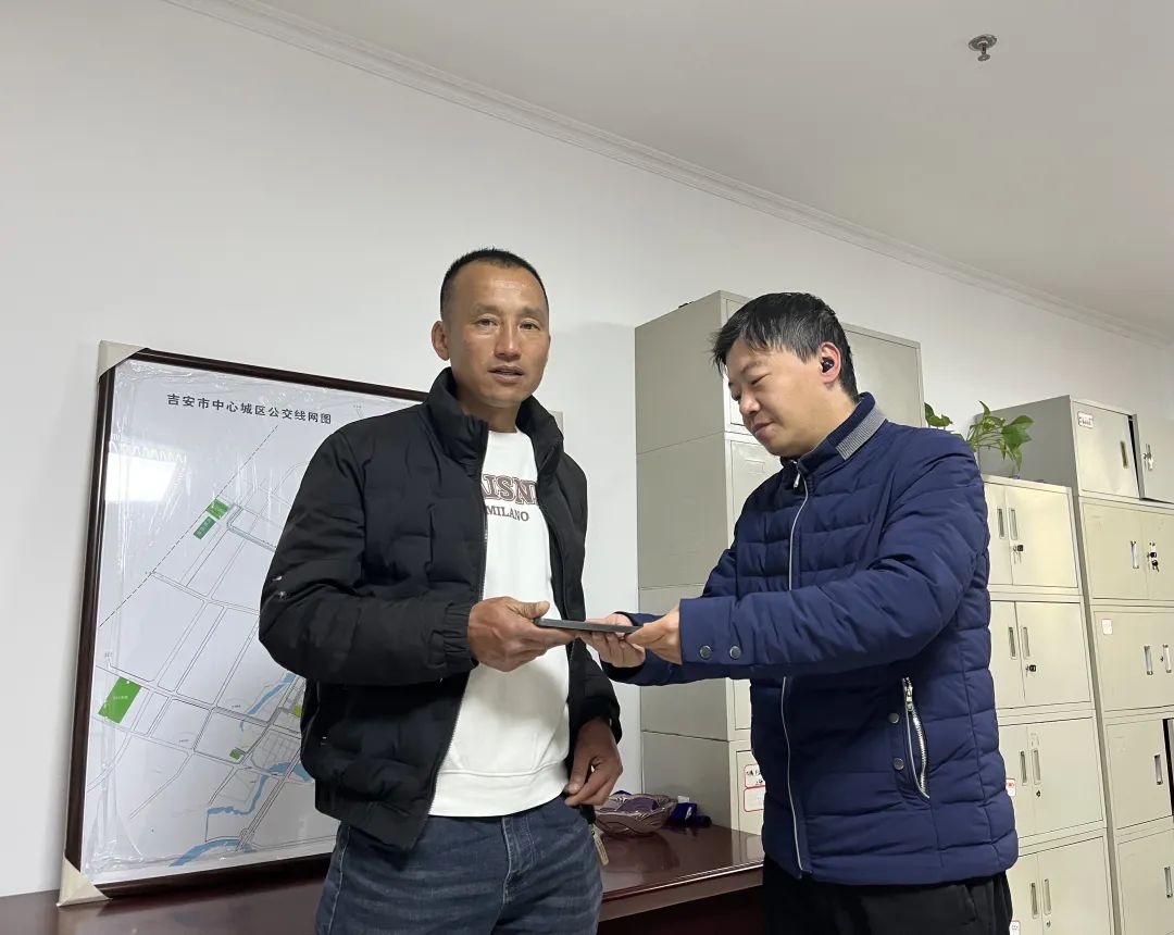 吉安公司：公交駕駛員獲贊“多虧了你們！”