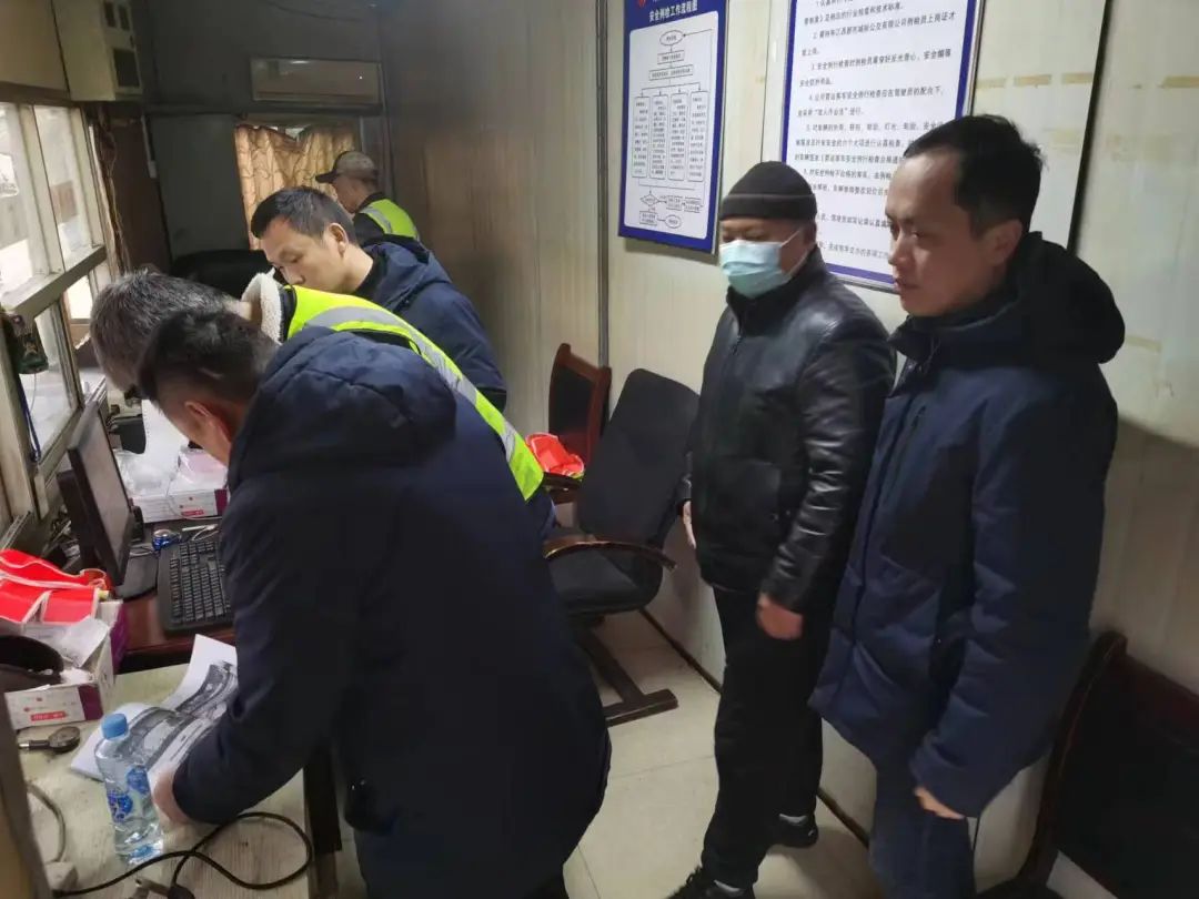 都市城際公交:全域旅游集散中心開展“兩會”期間安全隱患大排查工作