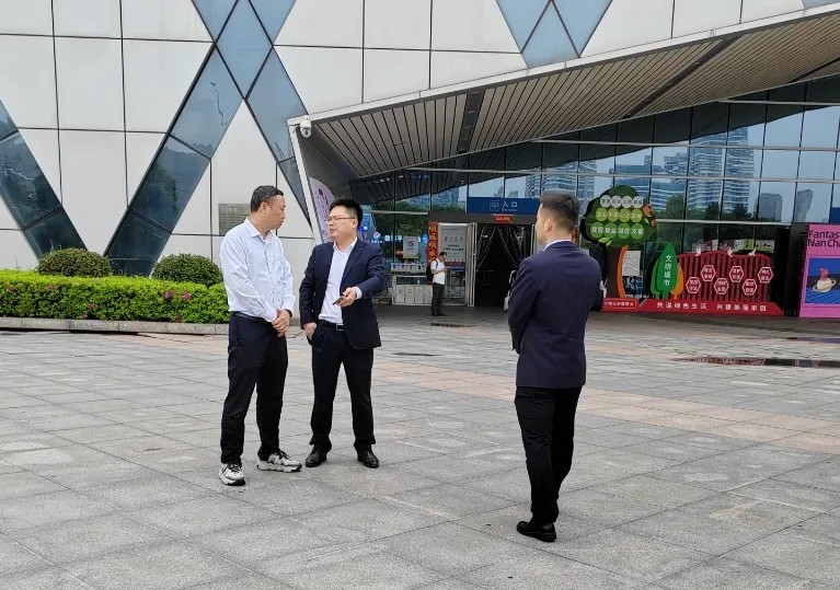 都市城際公交:公司領(lǐng)導(dǎo)檢查南昌長途汽車西站安全生產(chǎn)工作