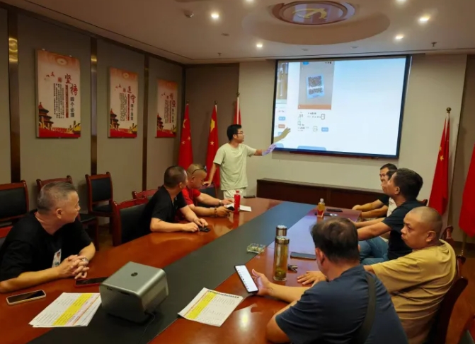 都市城際公交：開展站點(diǎn)巴士專項培訓(xùn) 全面提升服務(wù)質(zhì)量