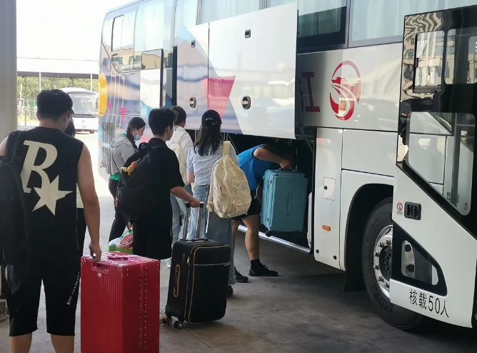 九江長(zhǎng)運(yùn)：全力做好開學(xué)季迎新運(yùn)輸保障工作