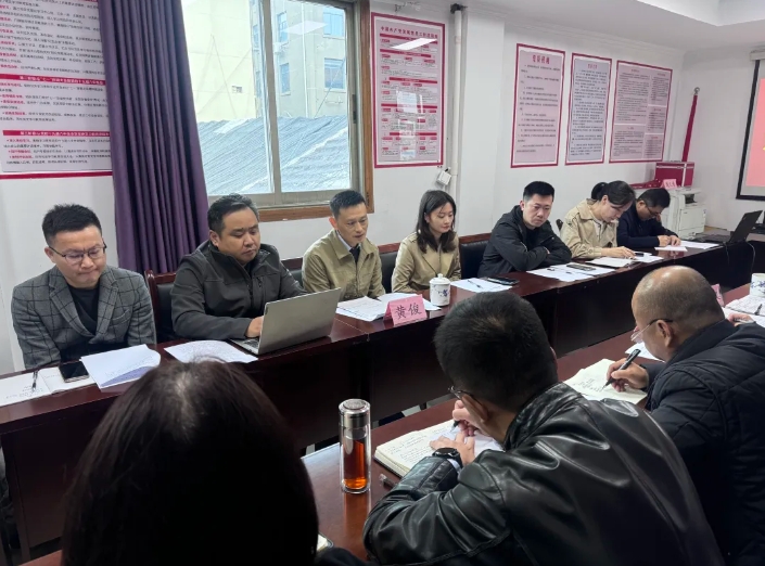 黃俊一行調(diào)研長運(yùn)物業(yè)、長鴻物業(yè)合規(guī)、風(fēng)控及內(nèi)控管理等工作