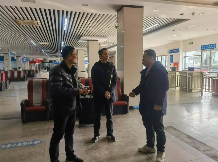 都市城際公交 開(kāi)展“五查五訪”專(zhuān)項(xiàng)督導(dǎo)檢查