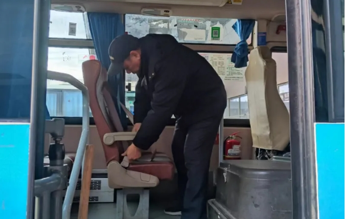 馬鞍山長(zhǎng)客：客運(yùn)分公司開(kāi)展“安全帶-生命帶”專項(xiàng)檢查