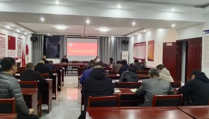 撫州長(zhǎng)運(yùn)：開(kāi)展多雨天氣駕駛員安全培訓(xùn)