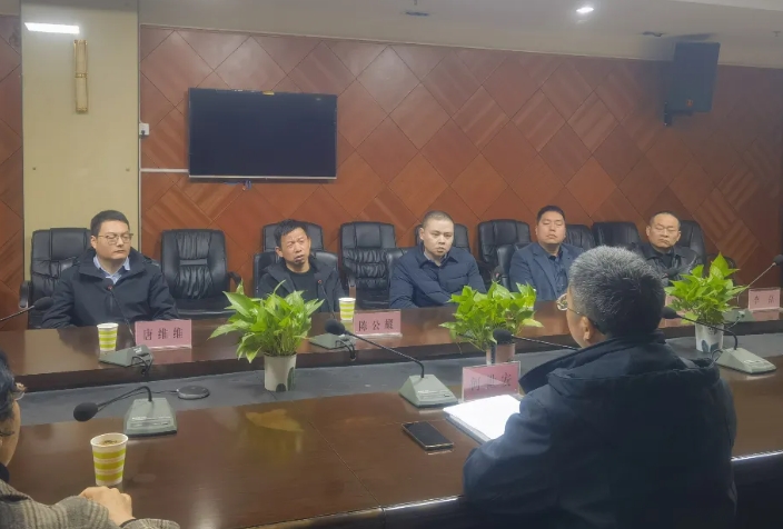 九江長運(yùn) 九江市市委社會工作部領(lǐng)導(dǎo)調(diào)研九江長運(yùn)