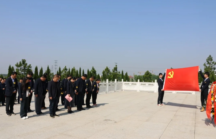 吉安公司 開展清明祭掃緬懷革命先烈活動