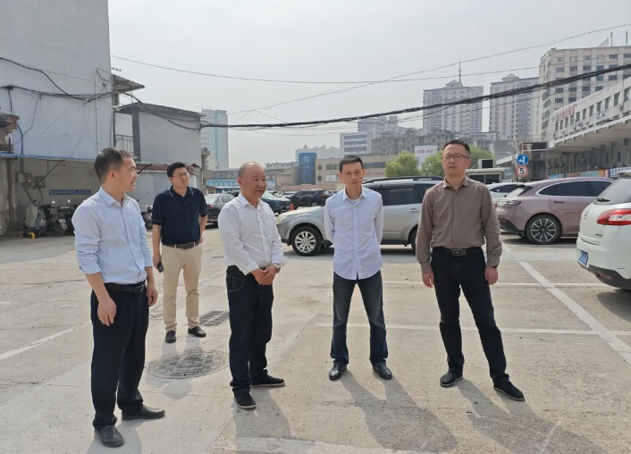 黃俊督導(dǎo)長運物業(yè)生產(chǎn)經(jīng)營和消防安全工作