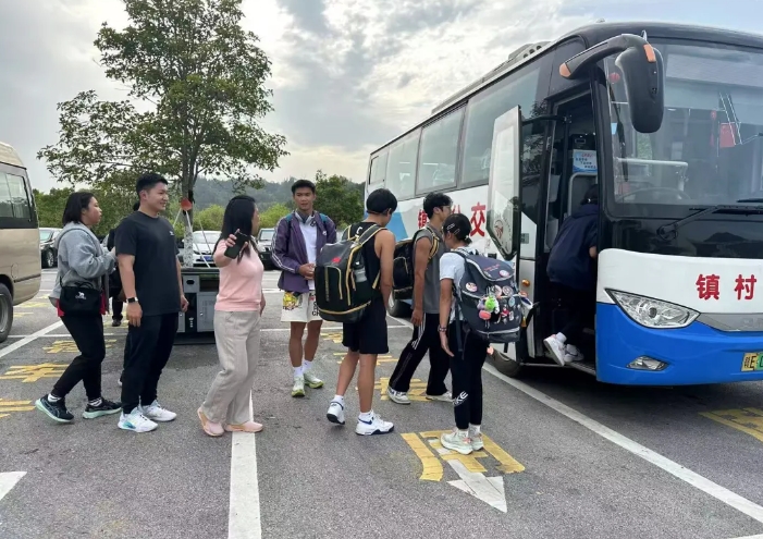 生產(chǎn)經(jīng)營(yíng) || 上饒汽運(yùn)：護(hù)航2025年德興鐵人三項(xiàng)亞洲杯賽暨中國(guó)鐵三聯(lián)賽