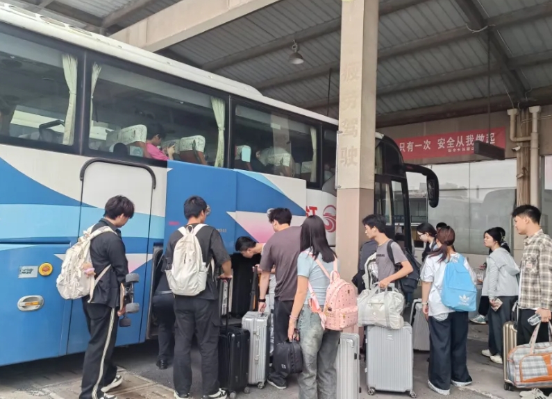 新余公司：多措并舉，保障“五一”旅客出行