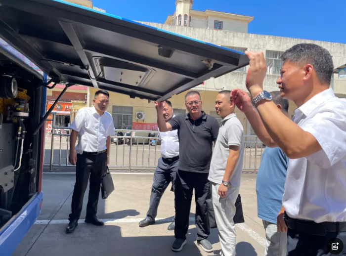 撫州長運(yùn)：公司領(lǐng)導(dǎo)到東鄉(xiāng)分公司調(diào)研