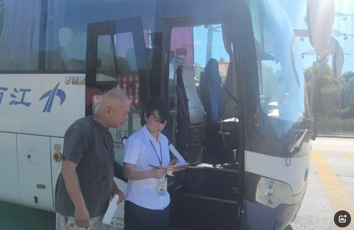 撫州長運(yùn)：撫州客運(yùn)總站開展“暑運(yùn)堵漏補(bǔ)缺”專項(xiàng)整治