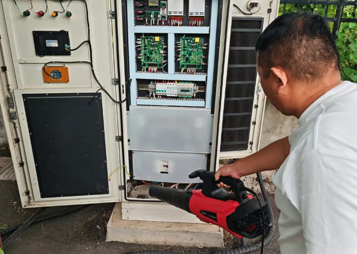 景德鎮(zhèn)長(zhǎng)運(yùn)：開展充電樁安全檢查