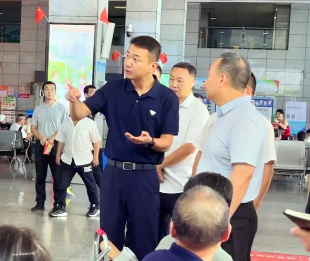 上饒汽運：上饒市委領導督導上饒汽運節(jié)前安全生產(chǎn)工作