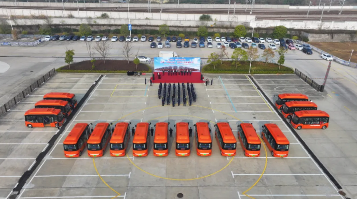 吉安公司：“廬陵小巴”定制公交今日上線，3元開啟吉安智慧出行新模式