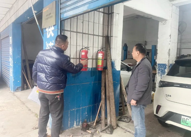 萍鄉(xiāng)長(zhǎng)運(yùn)：開(kāi)展“九+N”場(chǎng)所專項(xiàng)安全檢查