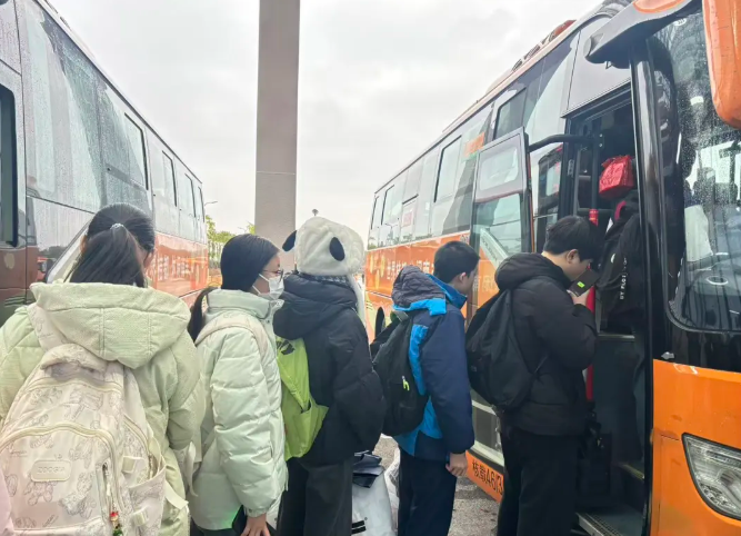 撫州長(zhǎng)運(yùn)：新站新服務(wù) 護(hù)航旅客出行