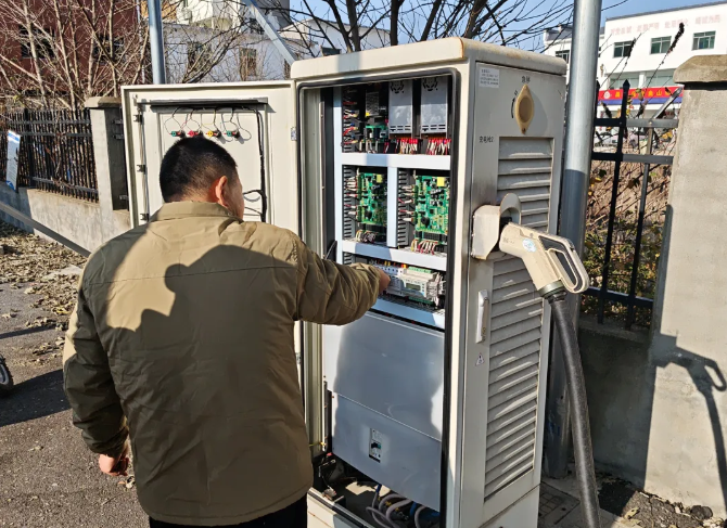 景德鎮(zhèn)長(zhǎng)運(yùn)：開展充電樁設(shè)備和消防器材安全隱患排查整治工作